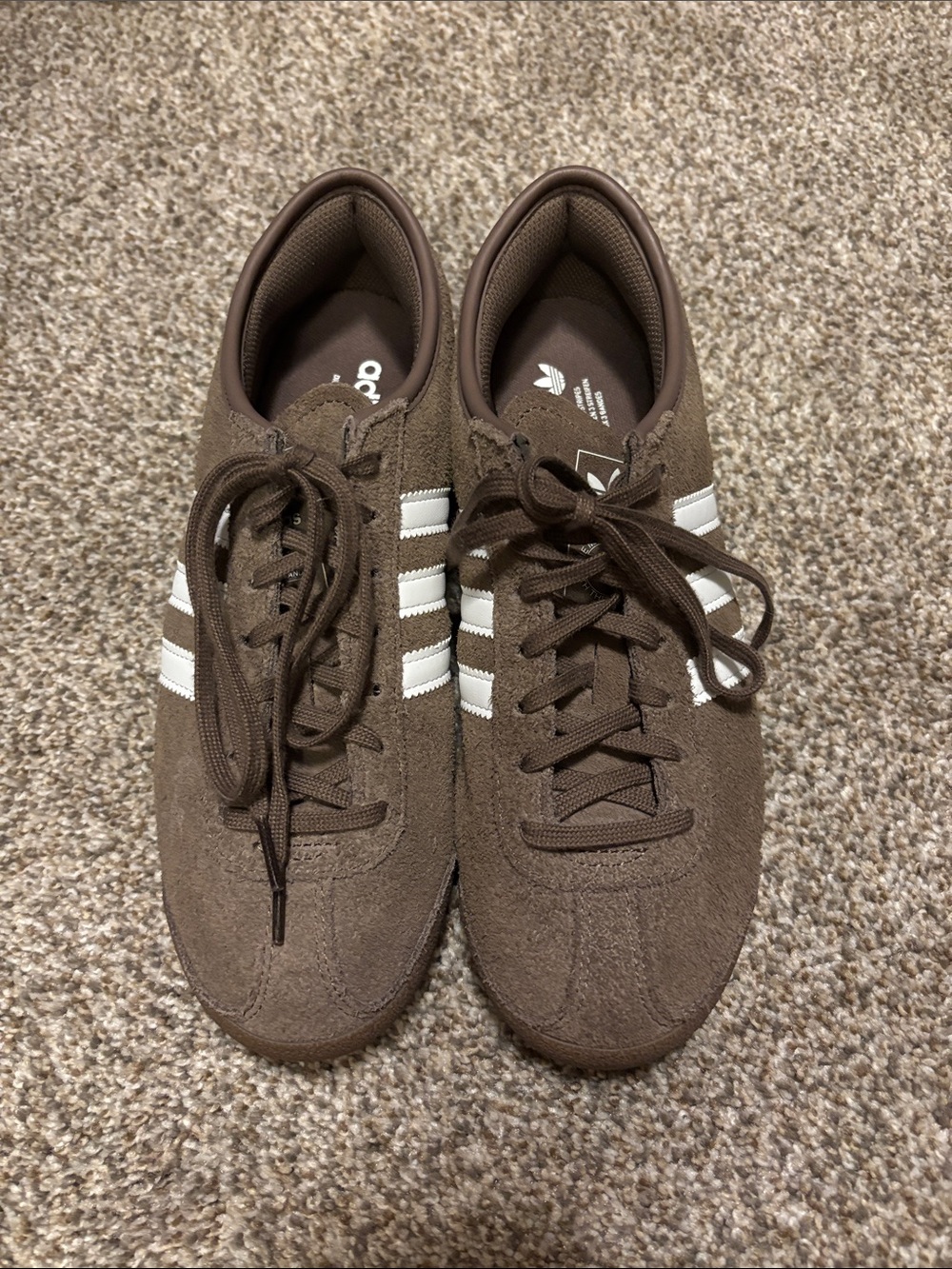 adidas Men’s Brown Suede Sneakers with White Stripes- never worn